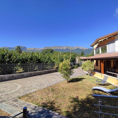 Bed and Breakfast Il Golfarone Villa Minozzo Exterior foto